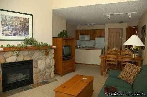 Fireside Lodge Sun Peaks Buitenkant foto