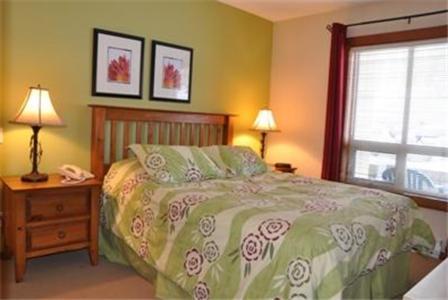 Fireside Lodge Sun Peaks Kamer foto