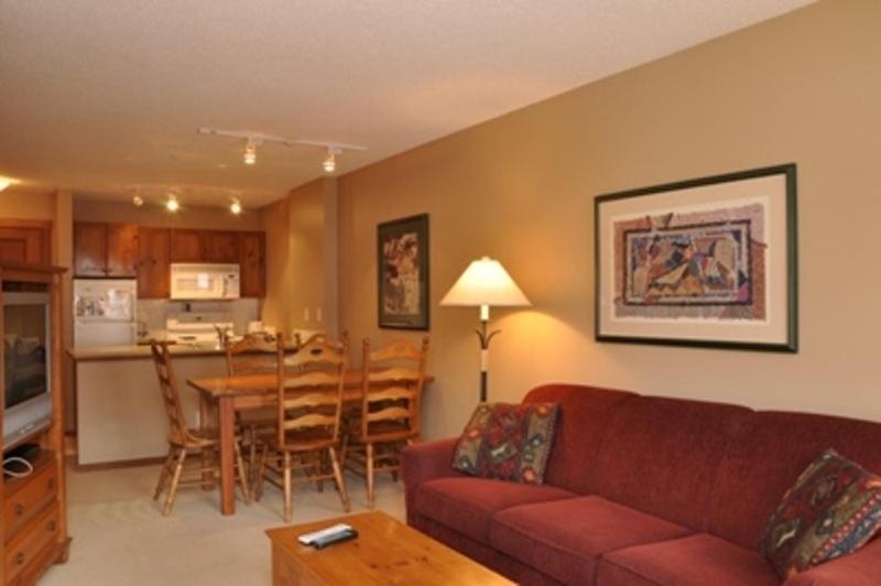 Fireside Lodge Sun Peaks Kamer foto